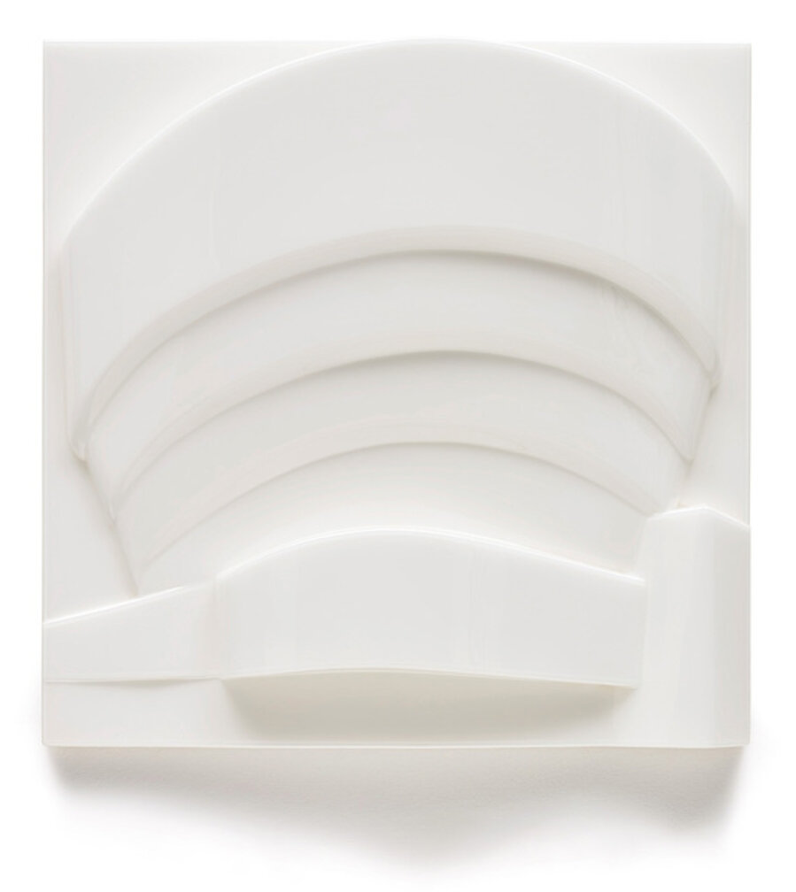 Guggenheim (White)