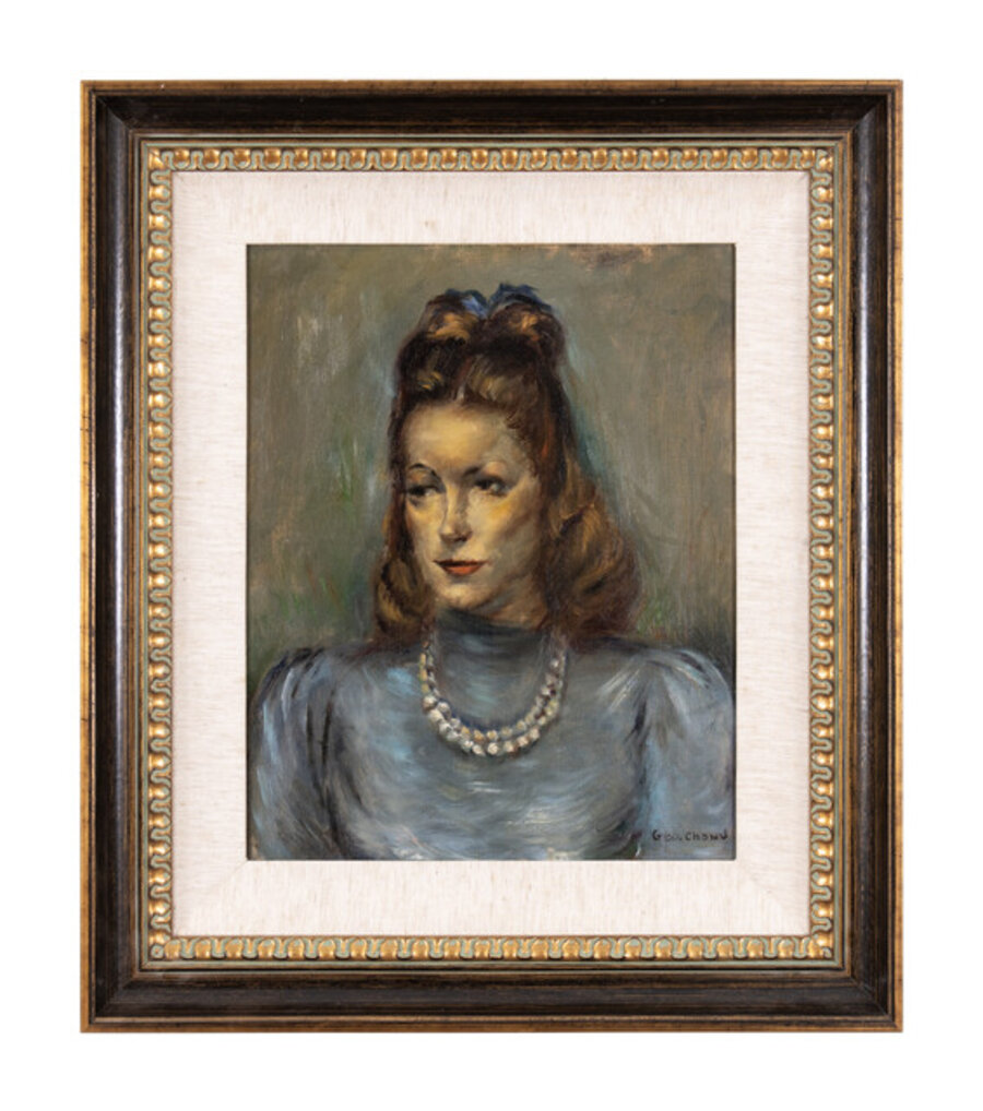 A Lady wearing Pearl Necklace