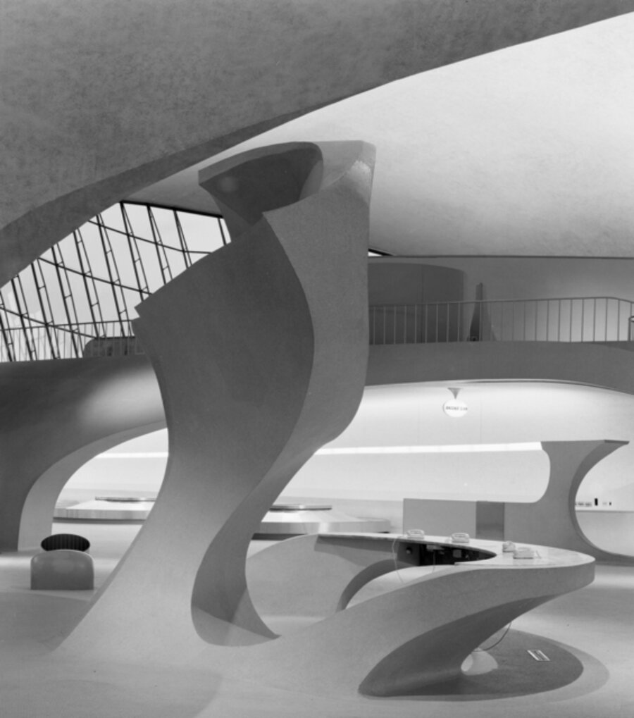 TWA Terminal at Idlewild (now JFK) Airport, Eero Saarinen, New York, NY