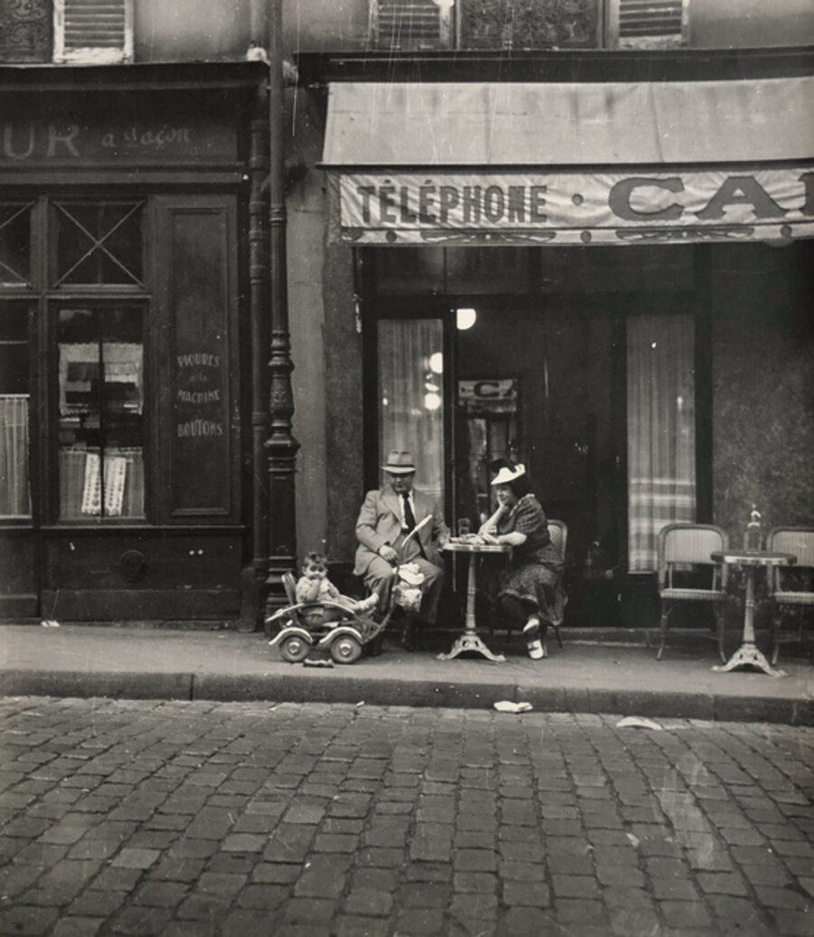 Cafe de Paris (Serie), Paris, France