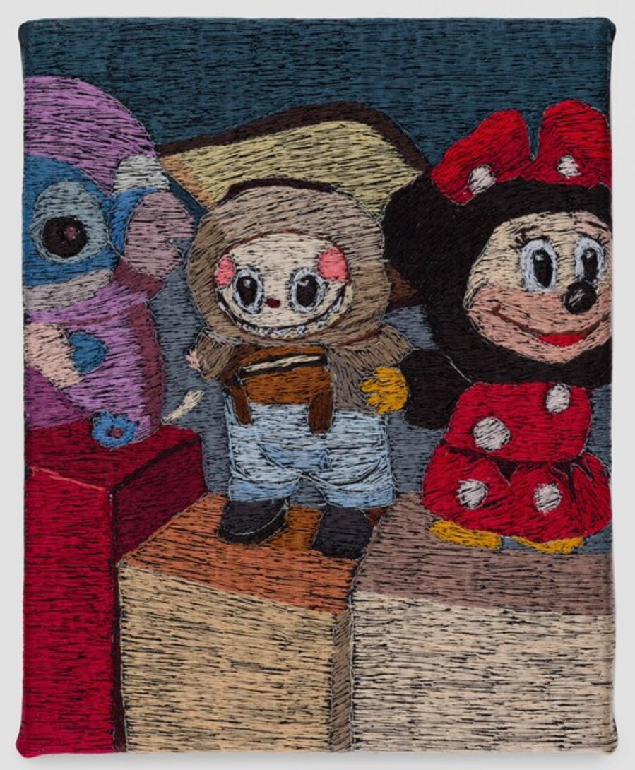 Lilo, Lafufu and Minnie (window shopping)