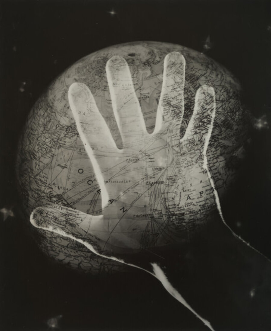 Main et Mappemonde, Etude