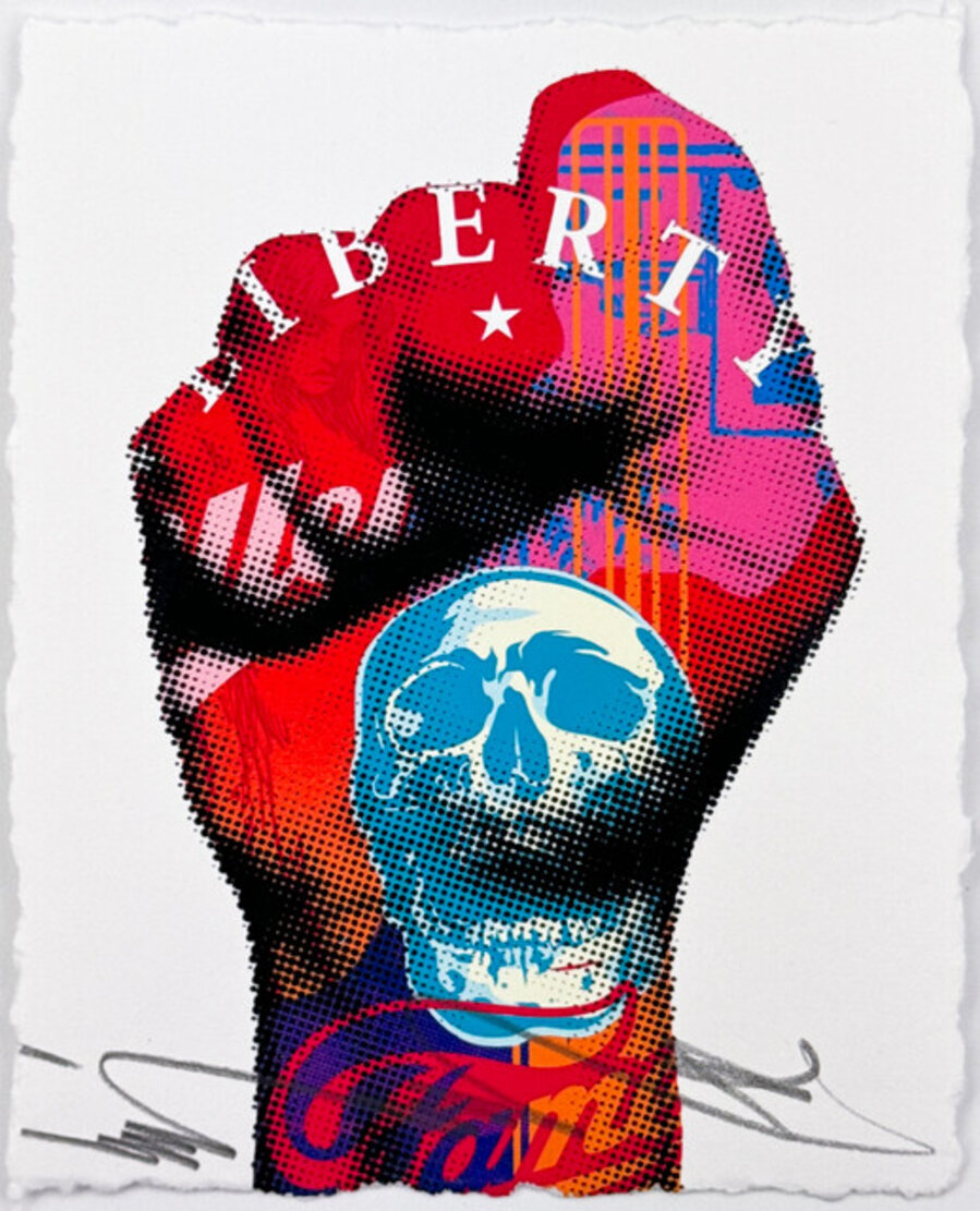 Mini Fist Paris Exclusive 3