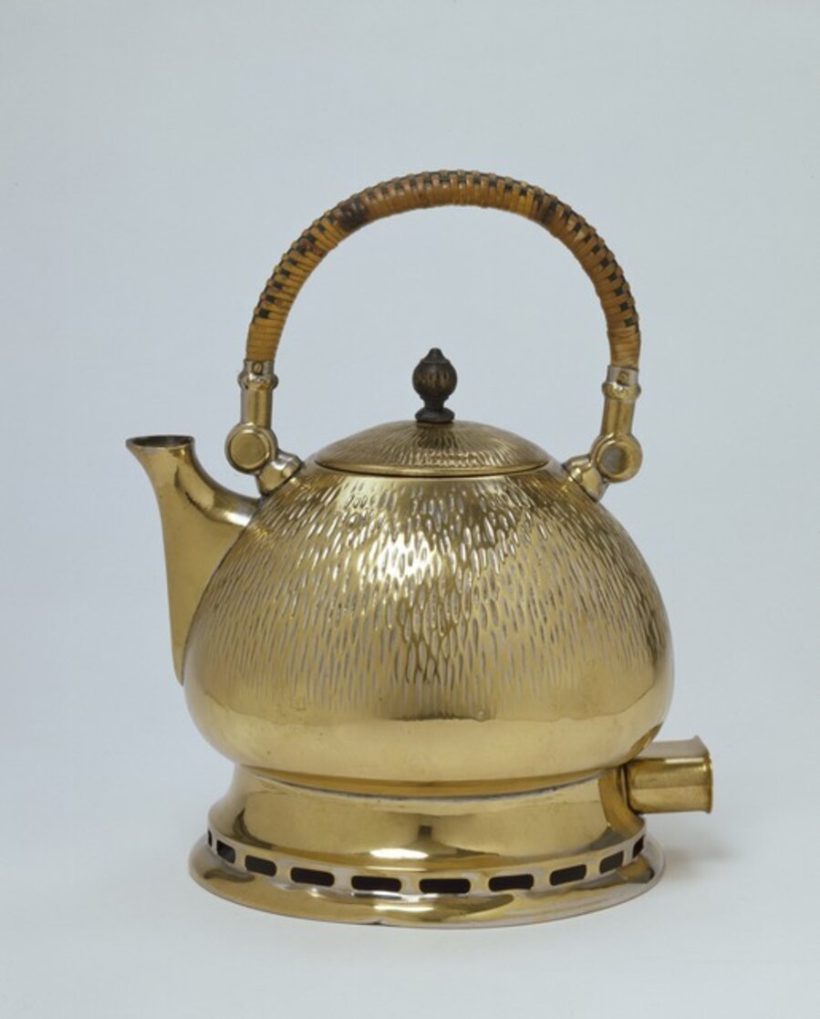 AEG Electric Kettle