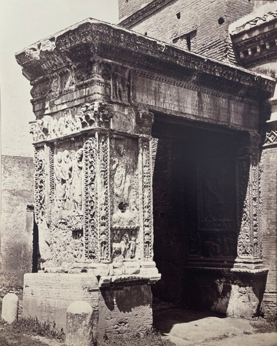 Arch of the Silver Smith, Rome Mammoth Plate