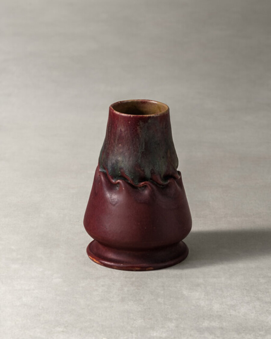 Glazed Vase with In-Body Twist