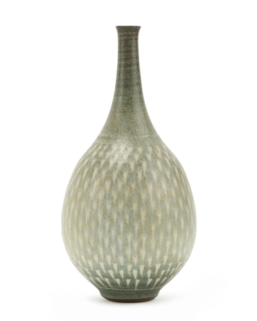Bottle-form vase