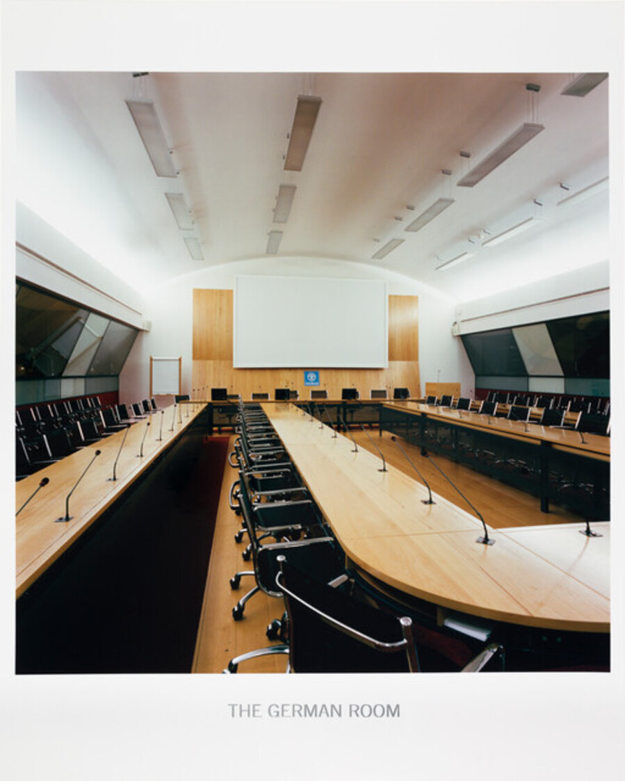 Food and Agriculture Organization of the United Nations, The German Room, from the series Weltraum, Rom