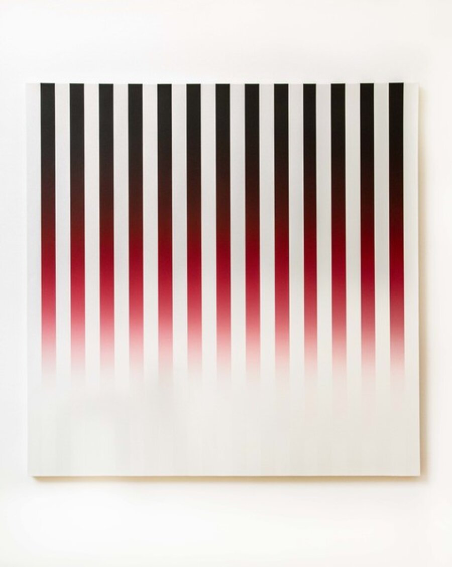 Slow Motion Black to Red to White