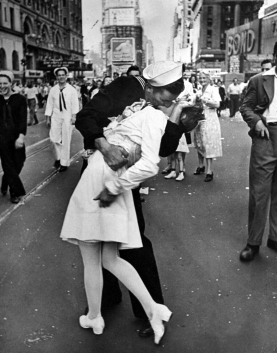 VJ Day in Times Square