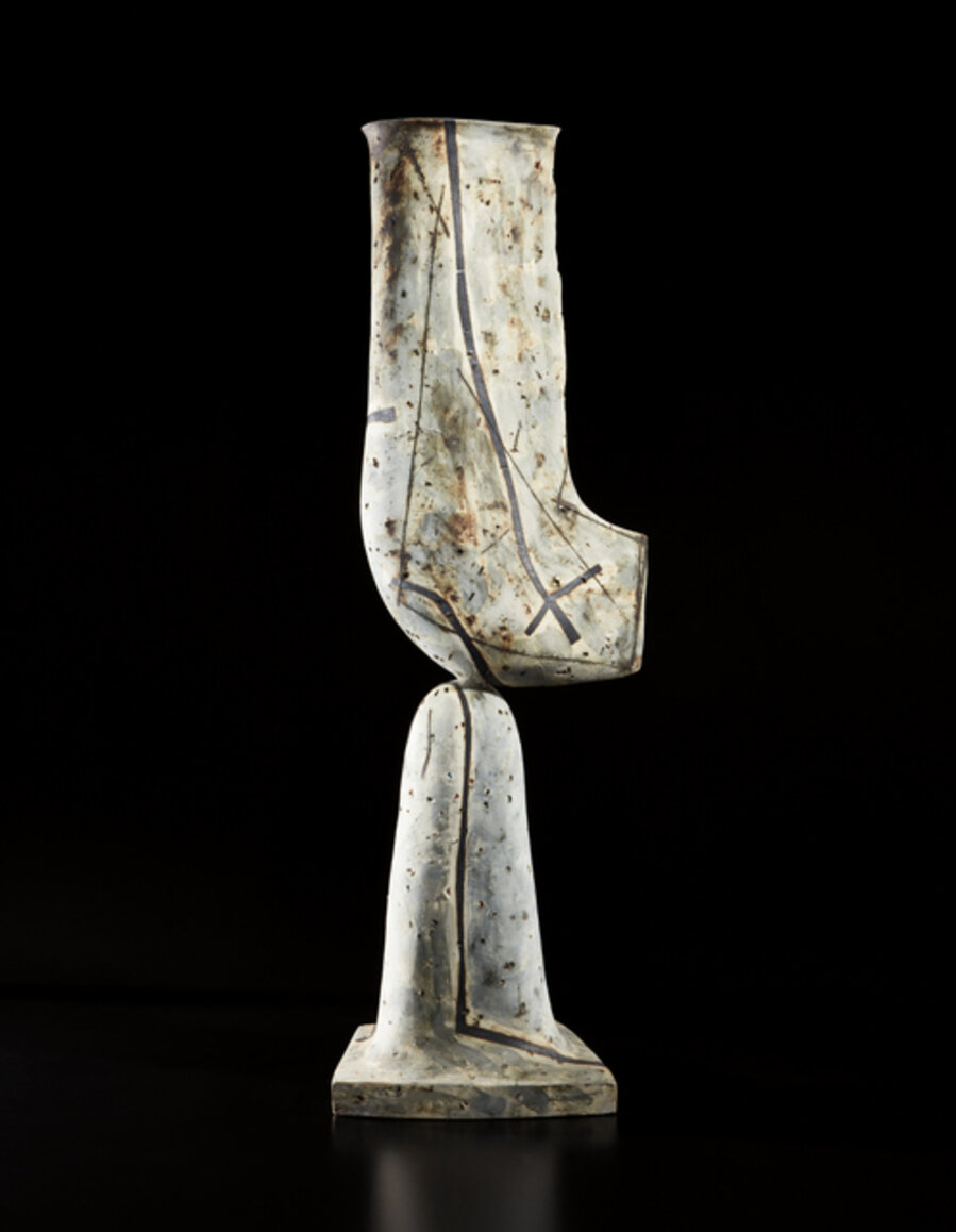 Perched Vessel