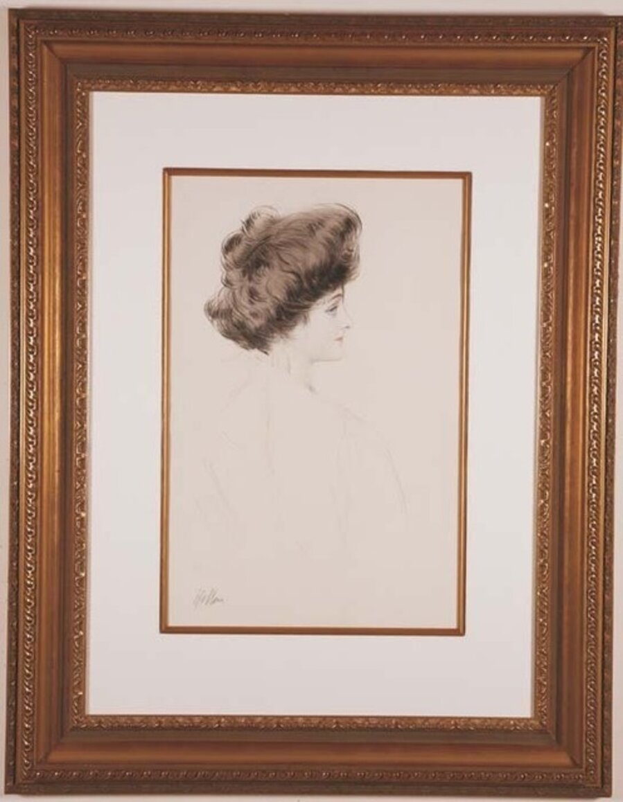 Madame de Saint-Sauveur, de Profil