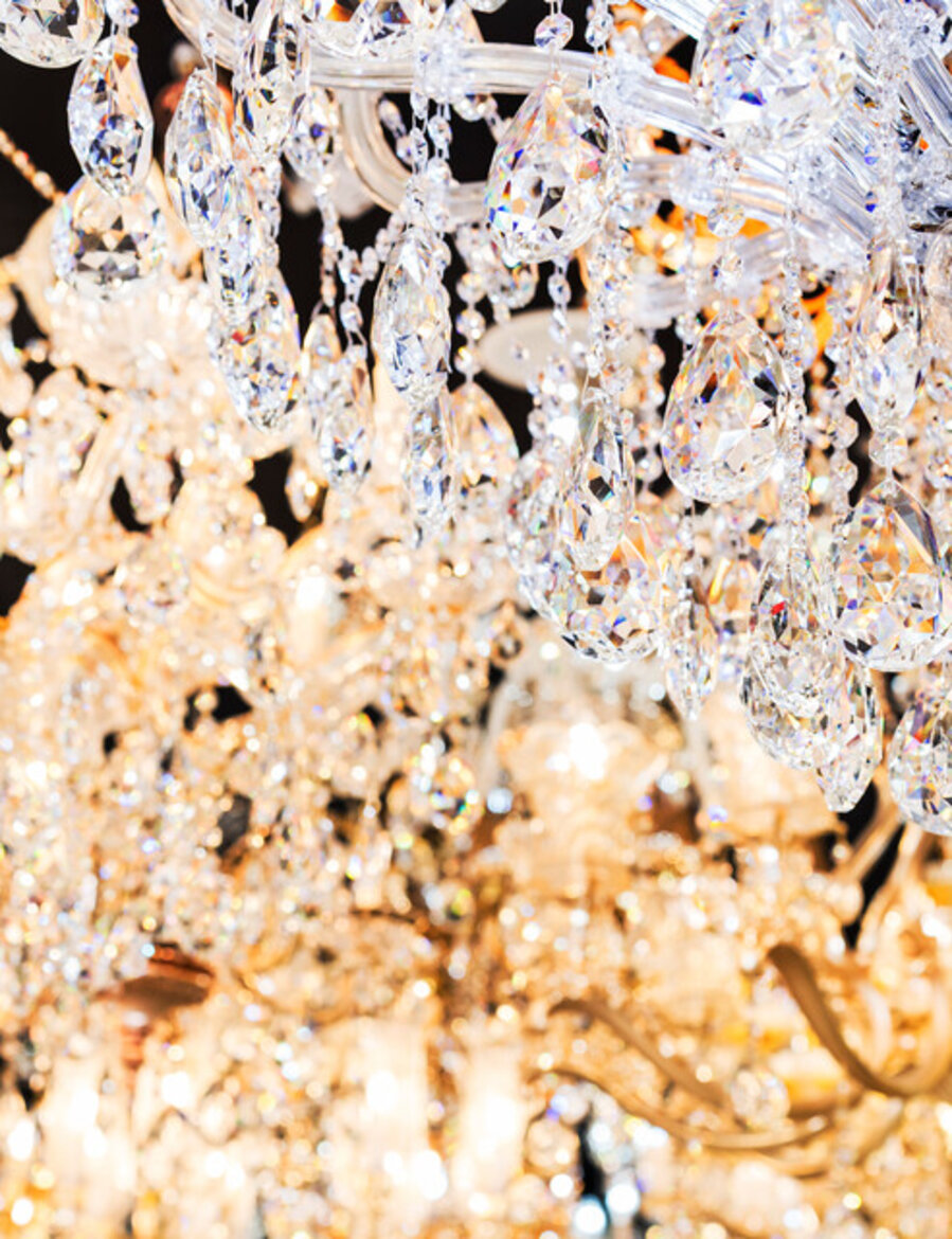 Chandelier Store Display