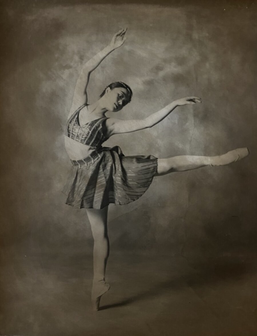 Dancer (lbb)