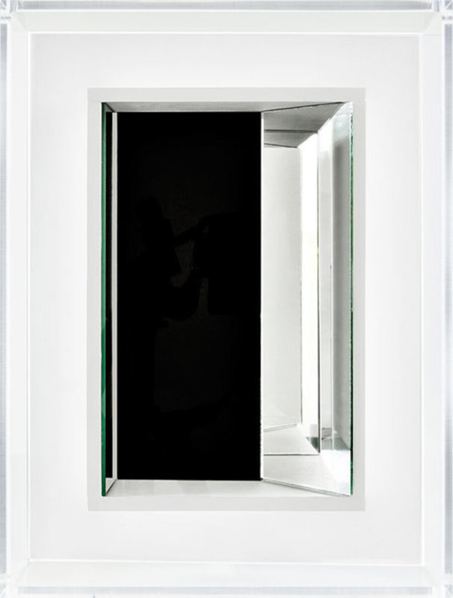 Untitled (ID24)