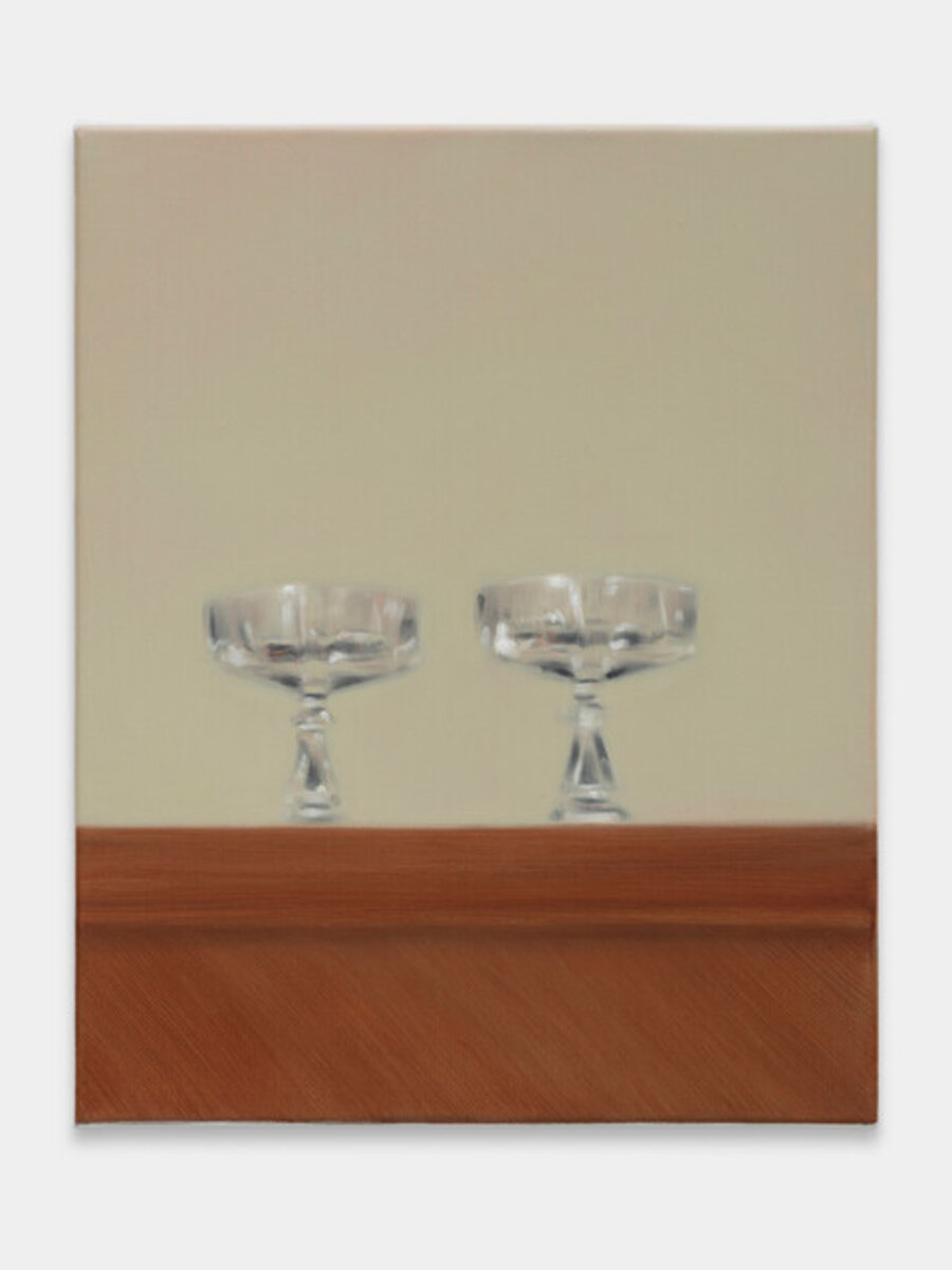 Deux verres sur un piano