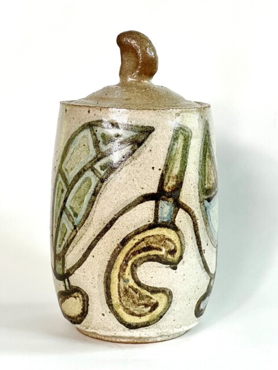 Covered Vessel with Cashew Fruit Lid Handle