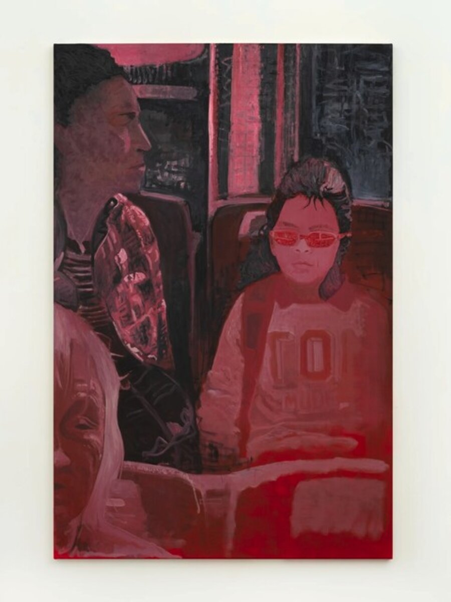 Niña y señora en colectivo (rojo)