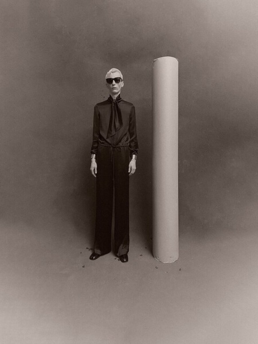 Untitled (Pole)