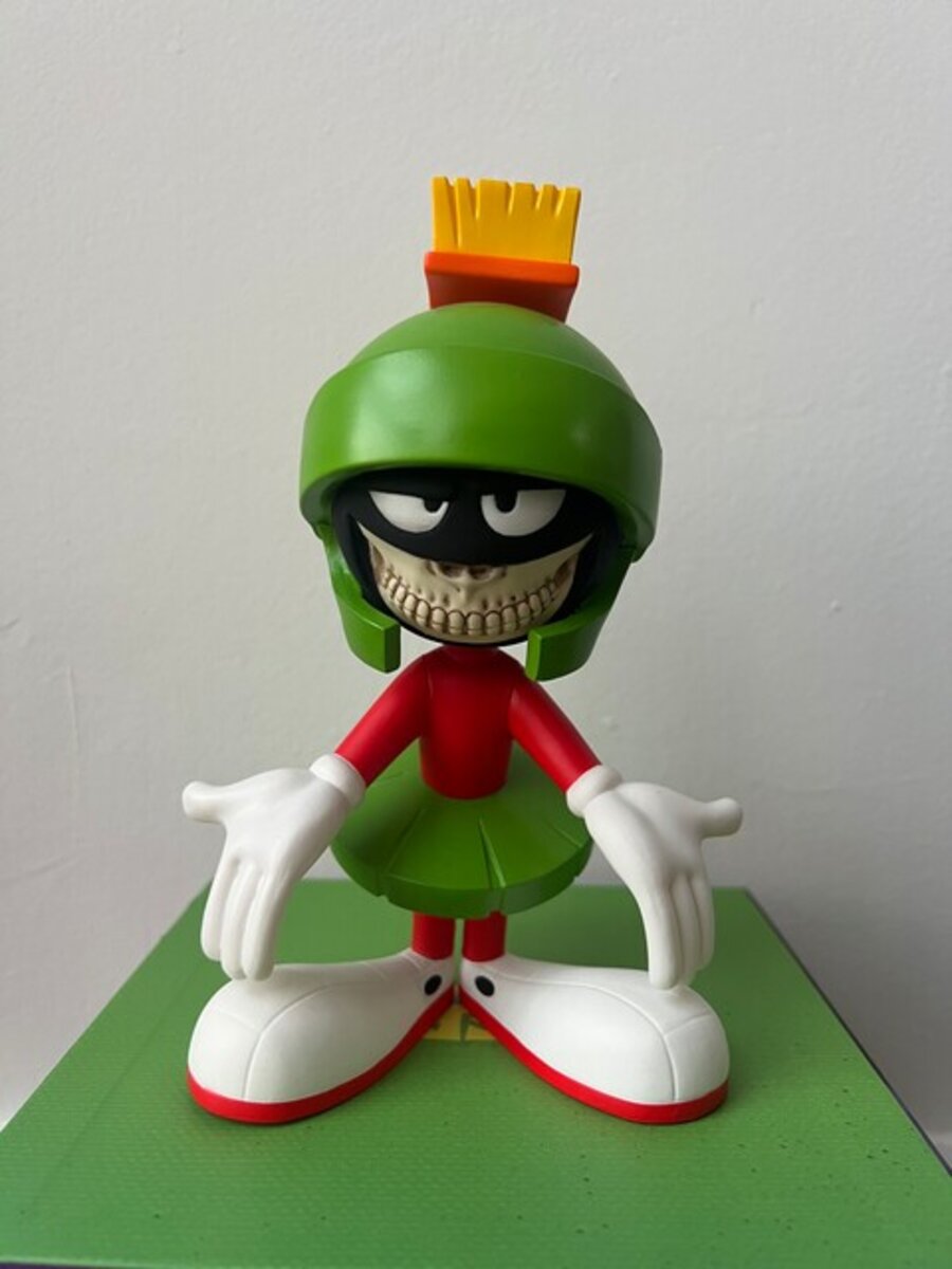 Marvin the Martian Grin ( signed )