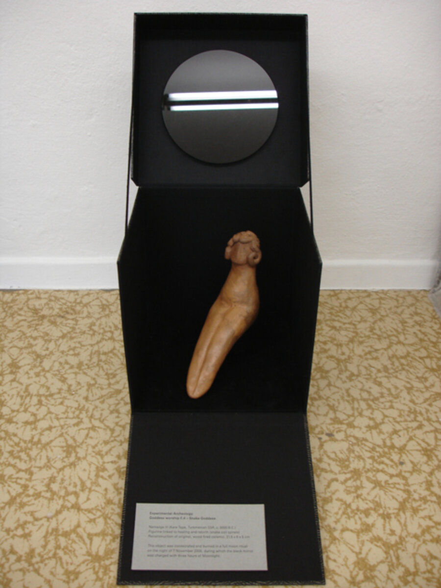 Experimental Archeology: Snake goddess