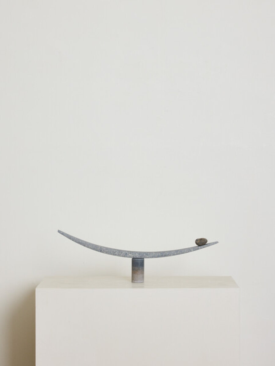 Horizontal & Weightless