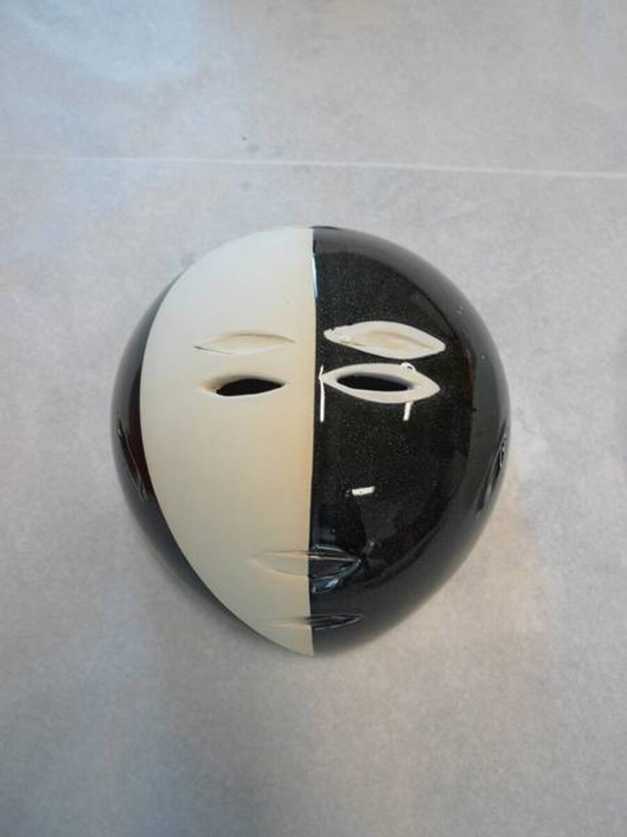 Tao Magic, black/white mask