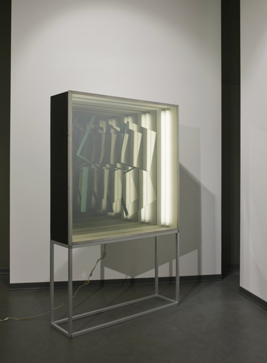 Kinetisches Object Spiegel