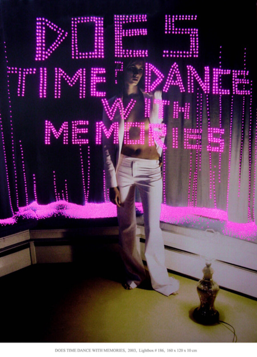 Does time dance with memories