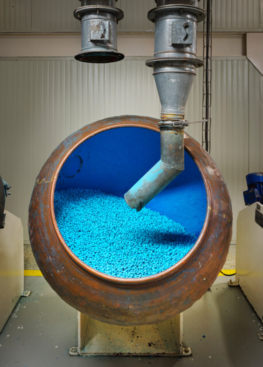 Colombina Candy Factory (Blue Choco Disks)