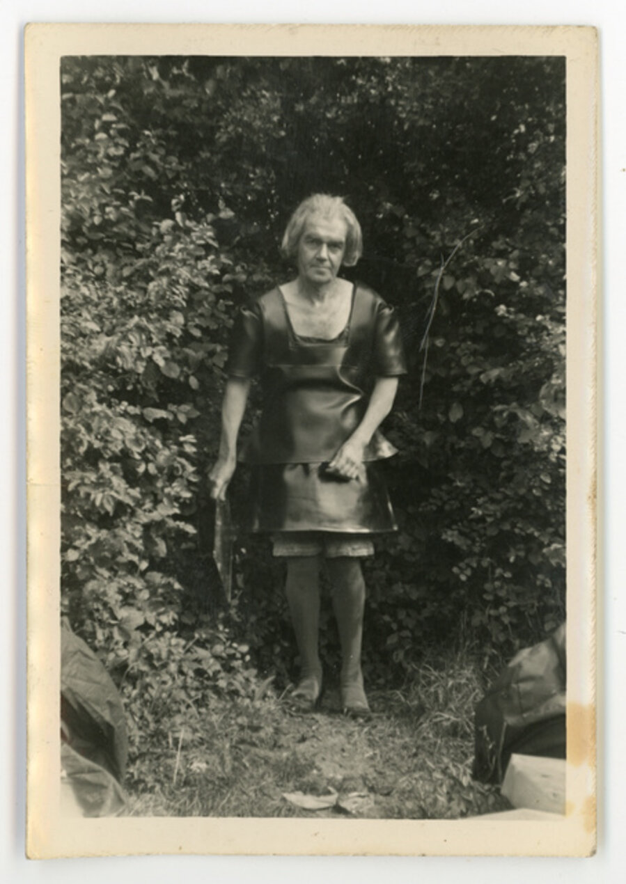 Pose 1, 14 sept 1971