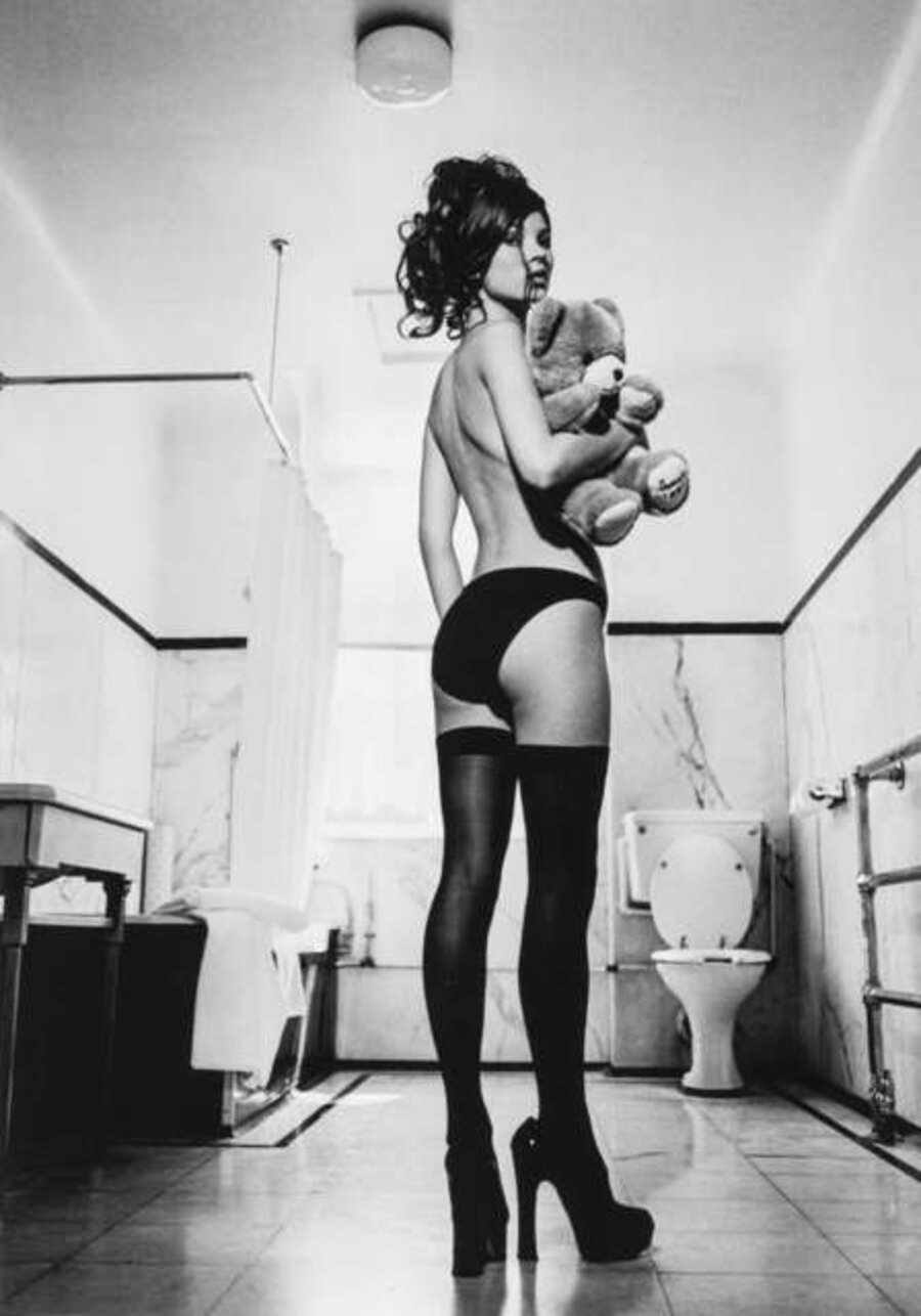 Kate Moss Praed Street Hotel, 1990