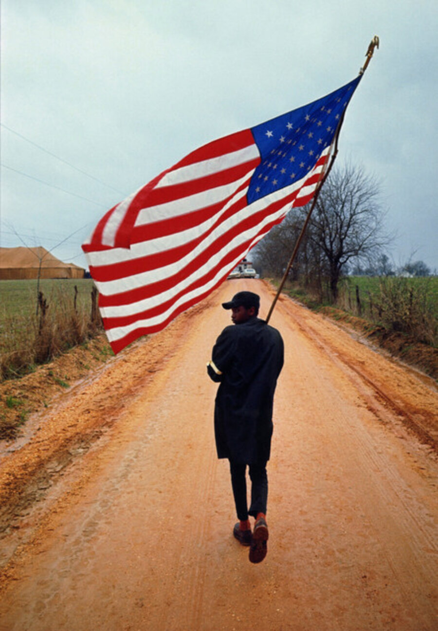 Selma to Montgomery Will Henry ‘Do-Right’ looking back to left with homemade flag