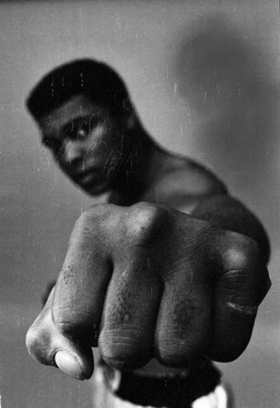 Ali left fist, London