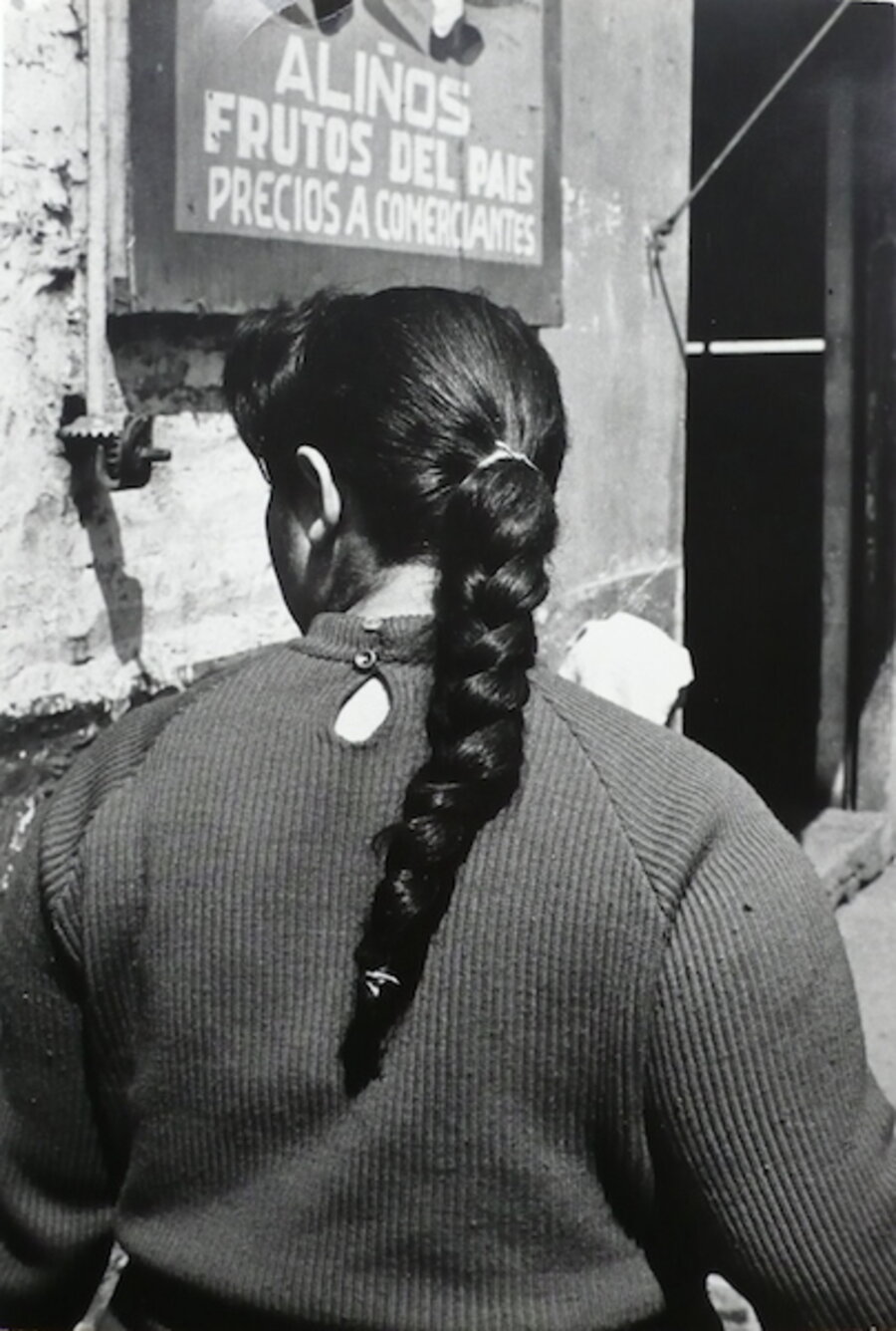 Untitled (Woman’s thread), Chile
