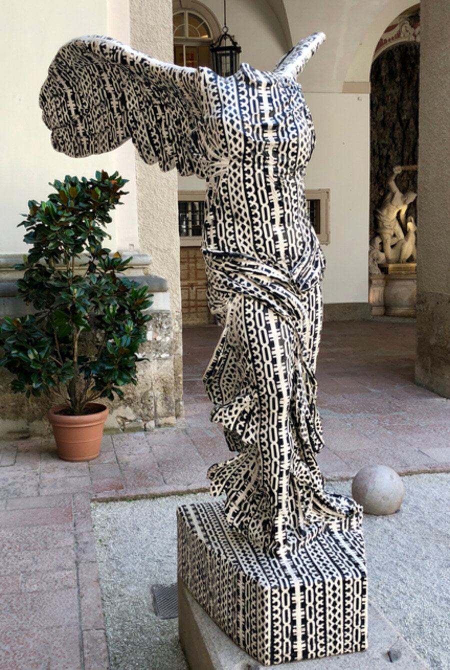 Cadavre Exquis (Nike Of Samothrace)