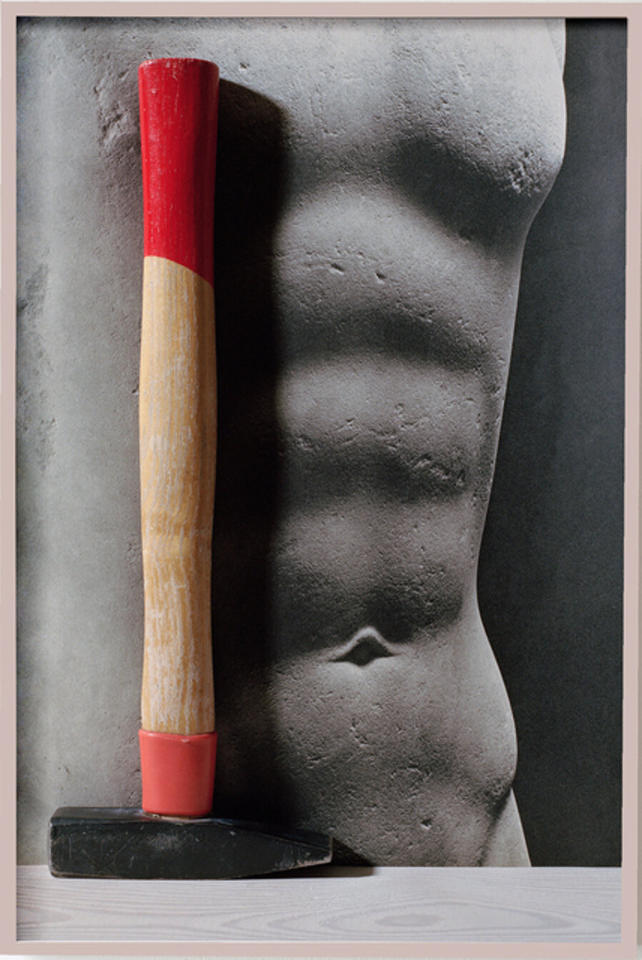 Sixpack - aus der Serie Körperteile (Sixpack - from the Body Parts series)