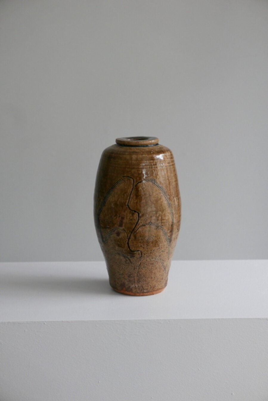 Vase with Willow Tre