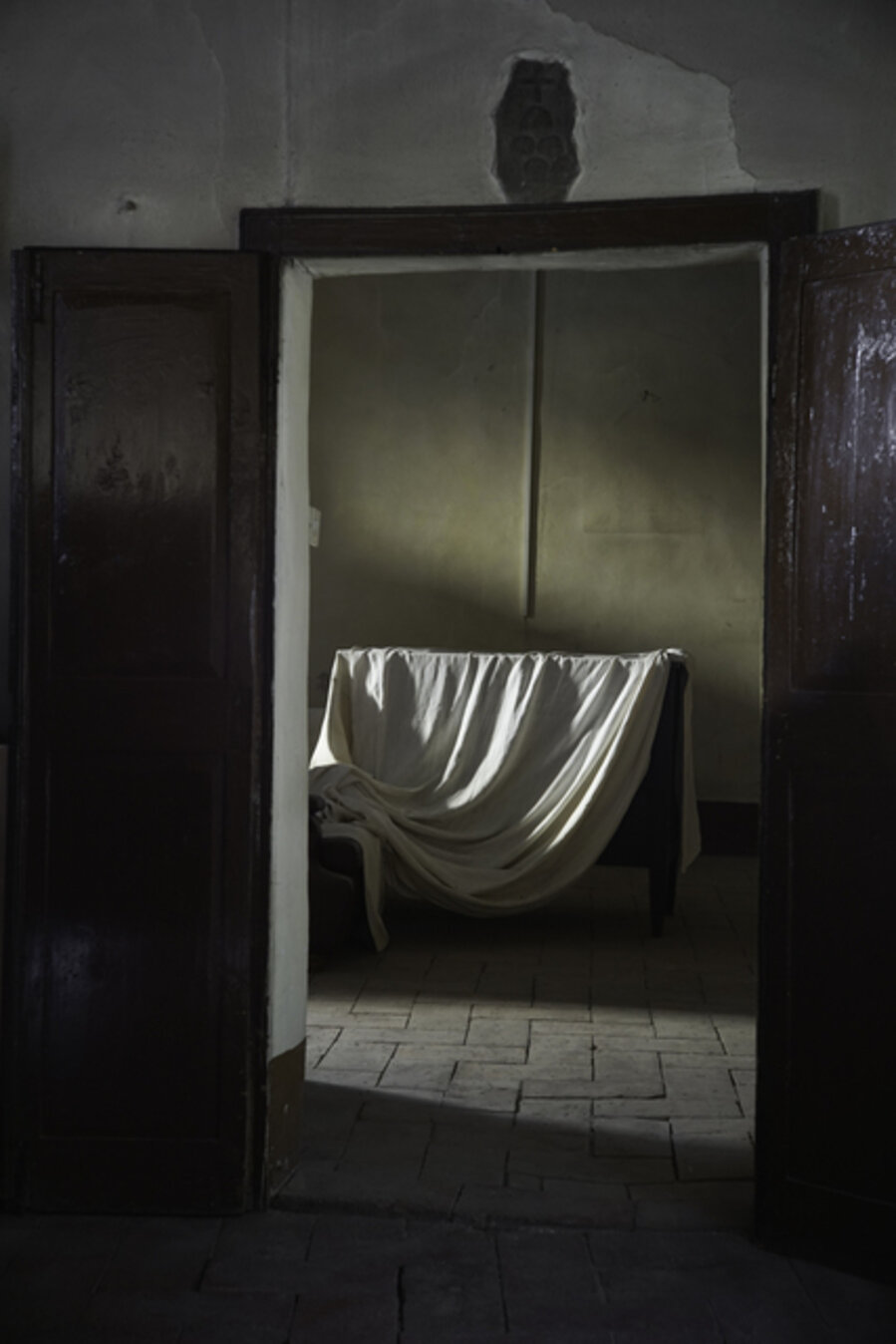 Covered Furniture, Italy