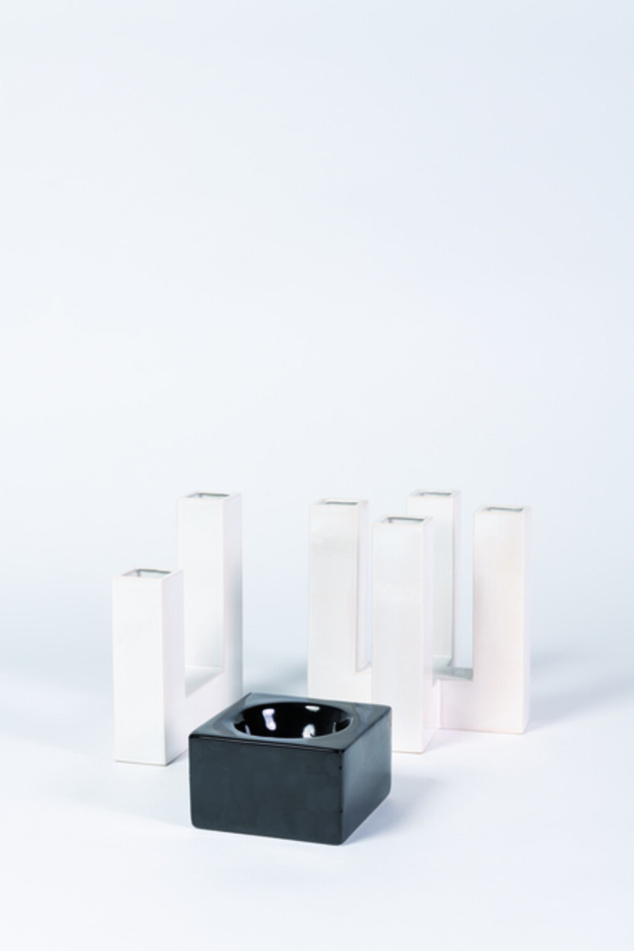 U4 vase