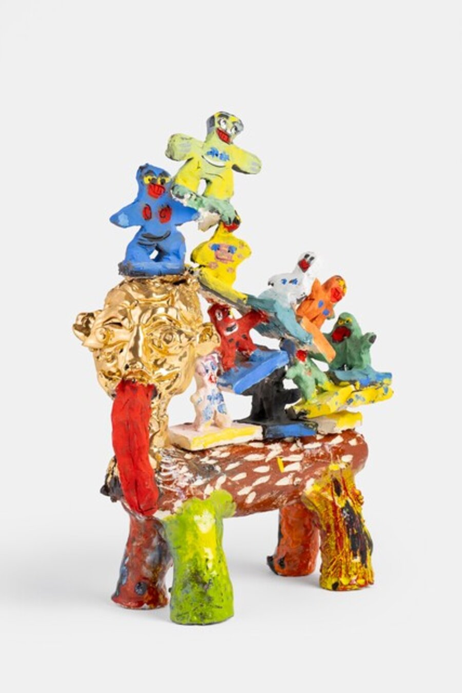 Quadruped with Multiple Figures