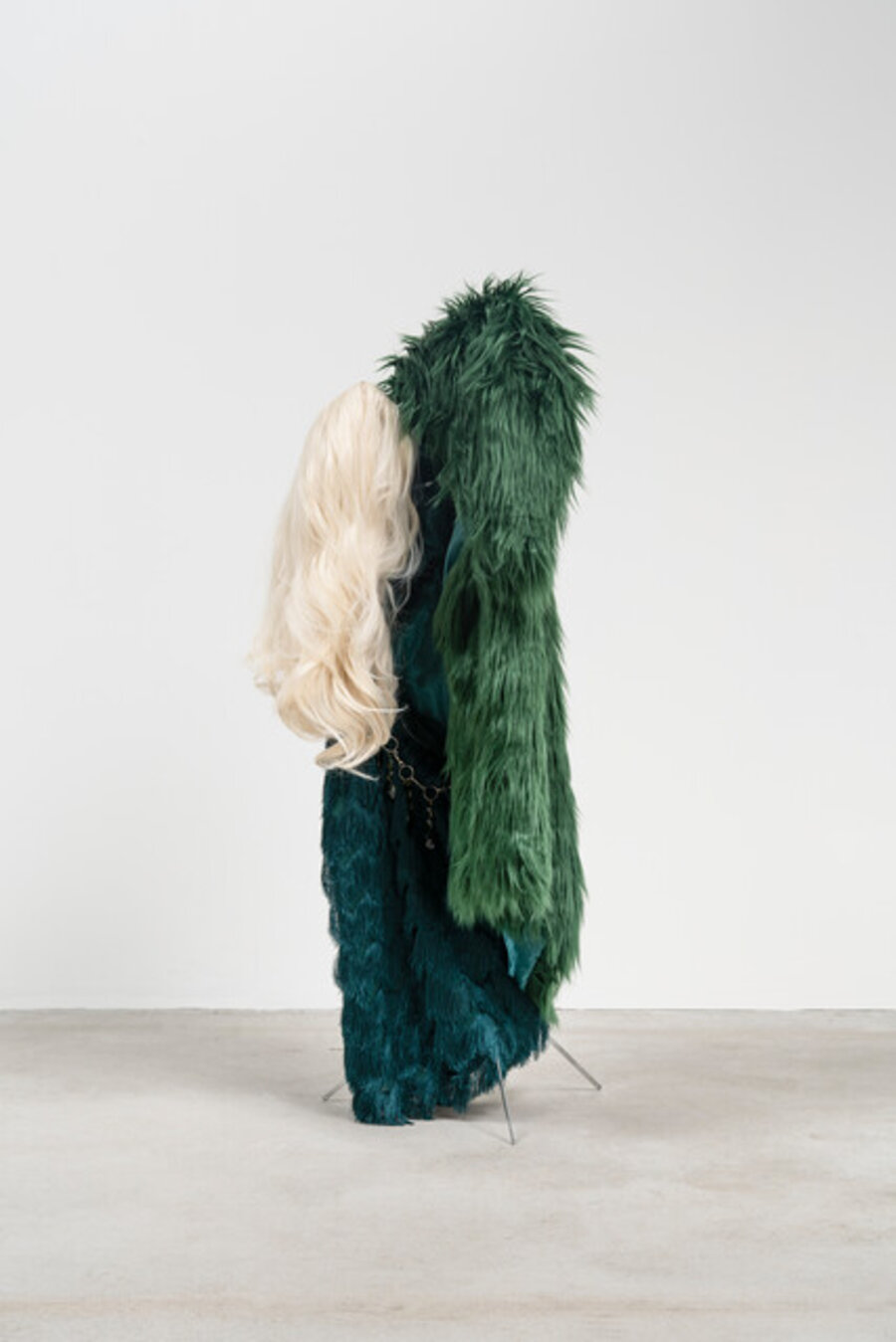 Overdressed (Emerald)
