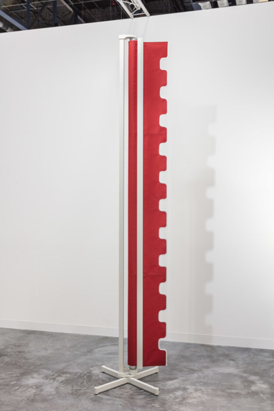 Awning sculpture (red)