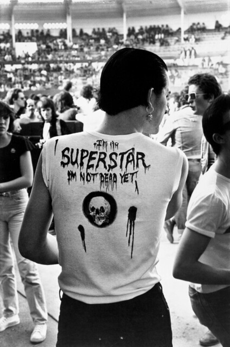 Dave Vanian, lead singer of the Damned, in the front of the Marsan bullring