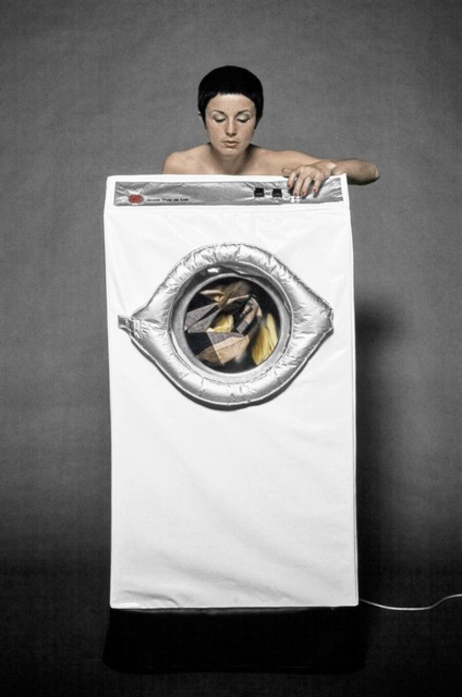 In the kitchen (Washing Machine)