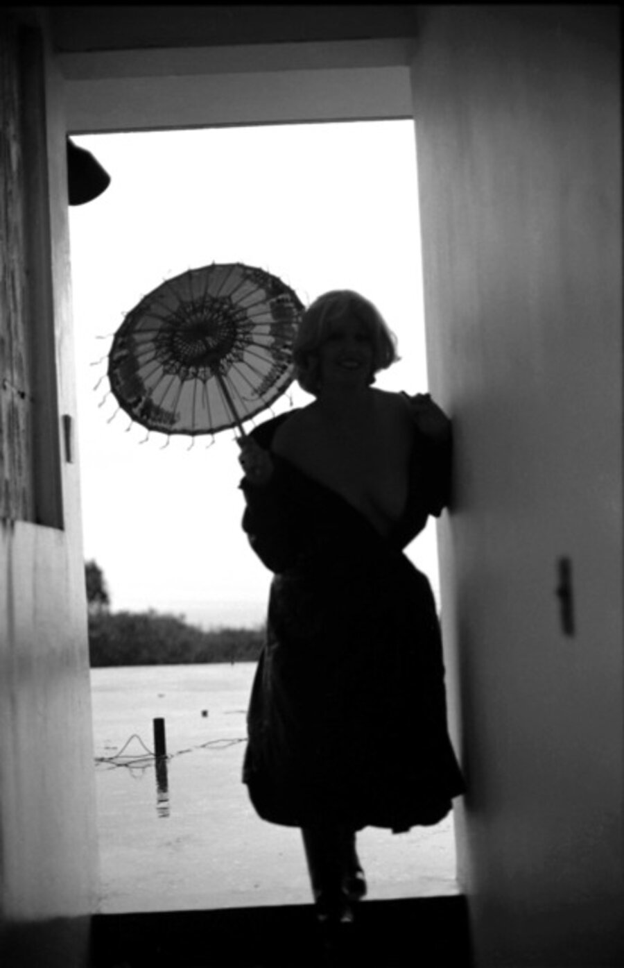Silhouetted no. 10