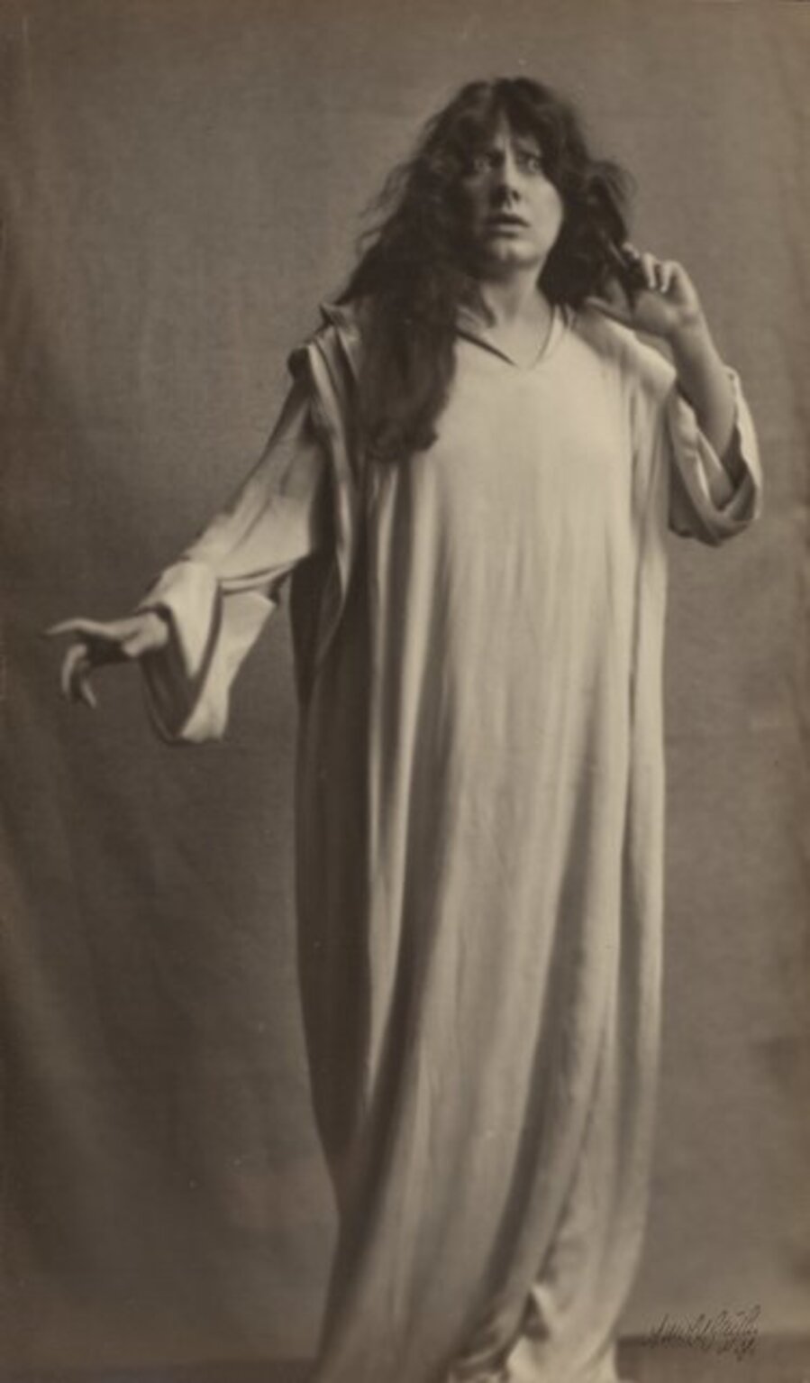 Julia Marlowe as Ophelia in Hamlet