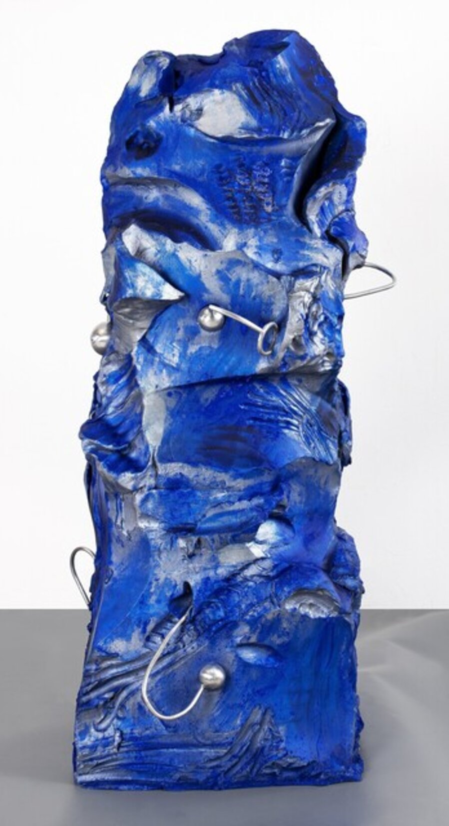 RIPPED HALO (BLU BOLAS)