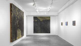Donald Sultan: Dark Objects, installation view