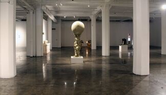 TIMO and His World. Sculptures by Rodrigo de La Sierra, installation view